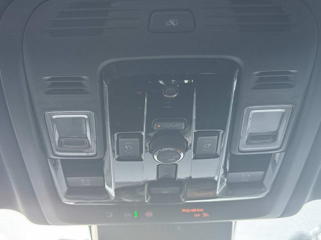 New 2026 GMC Yukon AT4 w/ AT4 Premium Plus Package AWD/4WD image 25