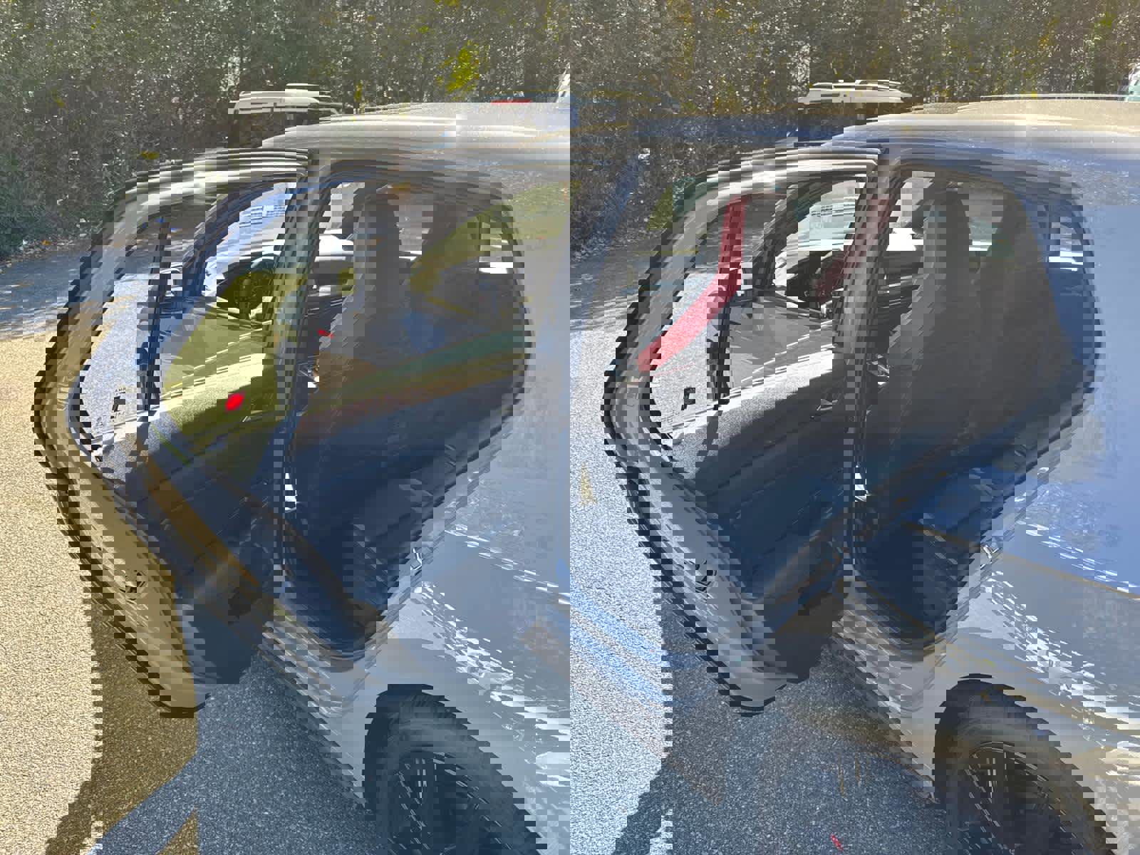 Used 2022 Volkswagen GTI SE image 32