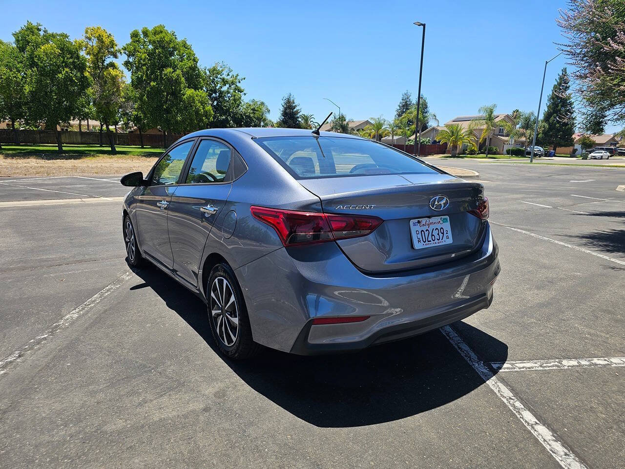 Used 2020 Hyundai Accent SE FWD image 5
