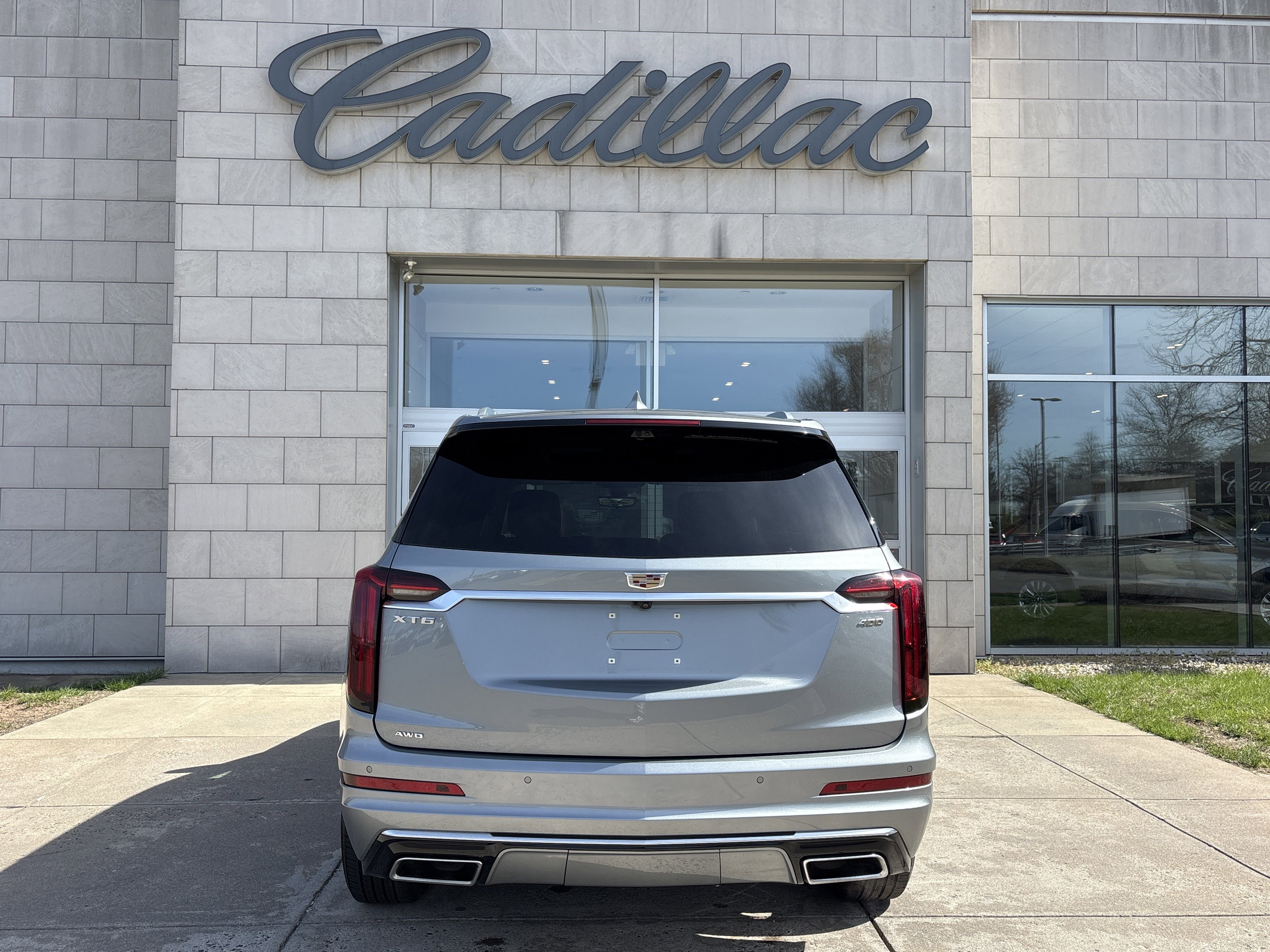 Used 2024 Cadillac XT6 Premium Luxury w/ Platinum Package image 6
