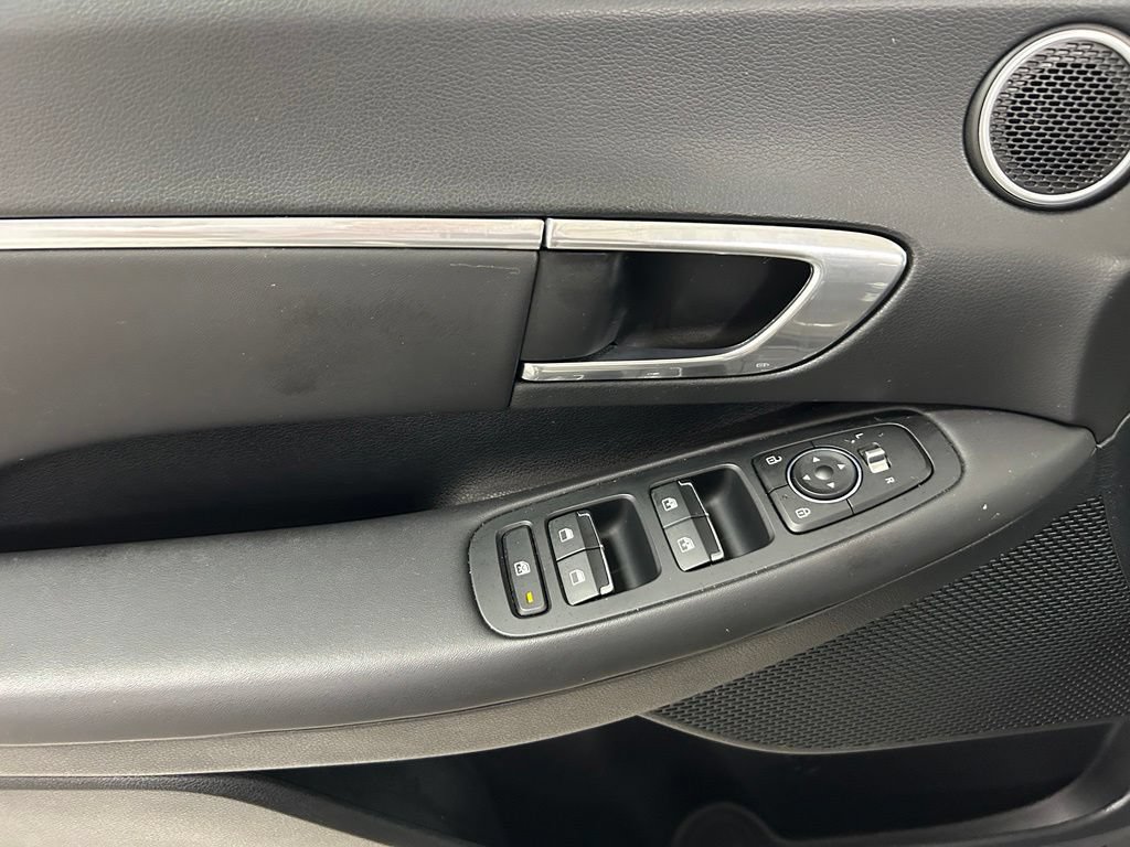 Used 2023 Hyundai Sonata SEL w/ Cargo Package FWD image 17