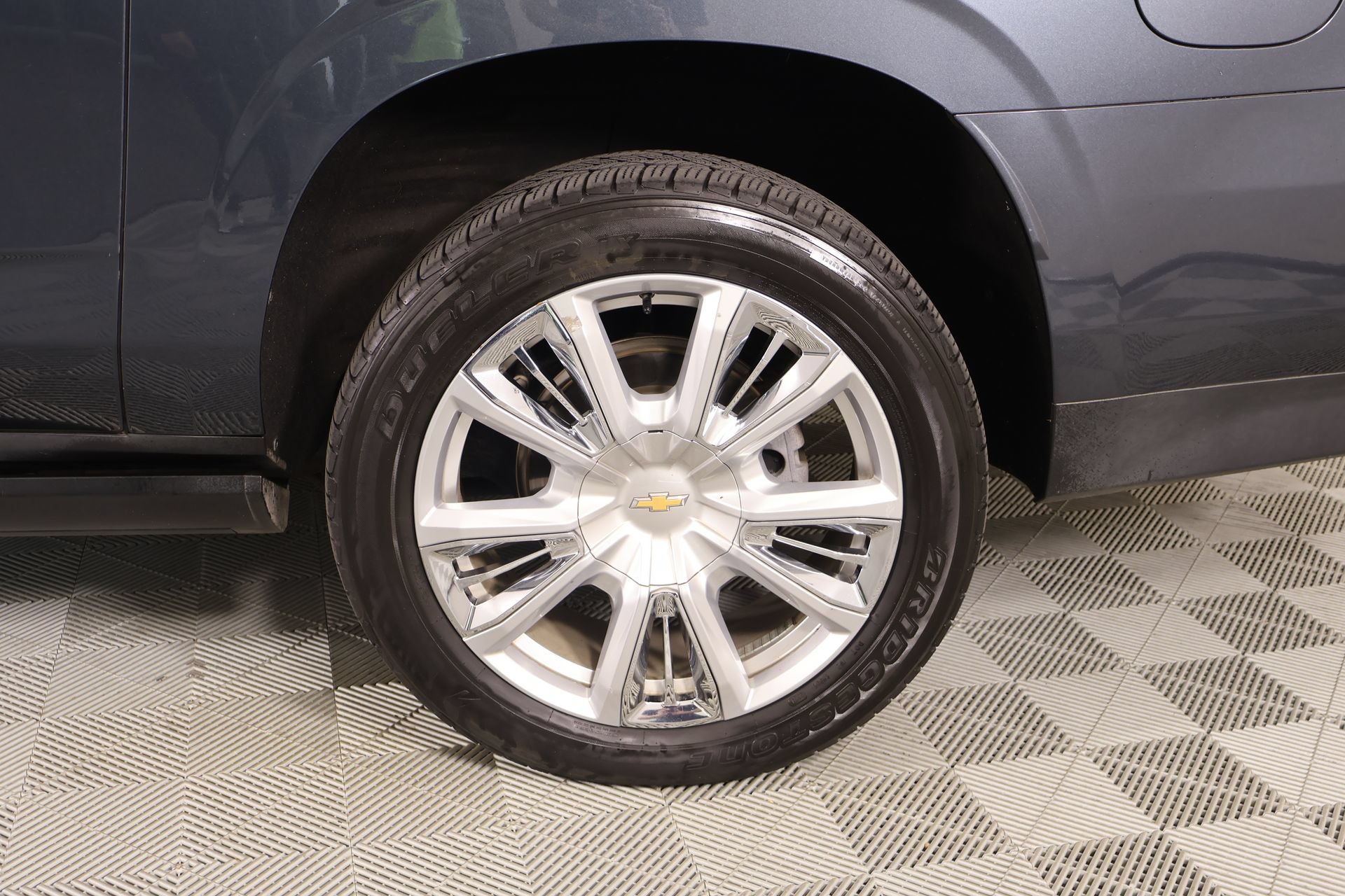 Used 2021 Chevrolet Suburban High Country AWD/4WD image 21