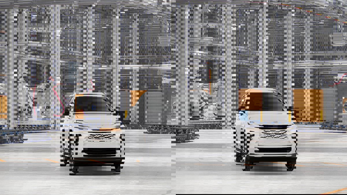 New 2026 Toyota Crown Signia AWD/4WD image 16