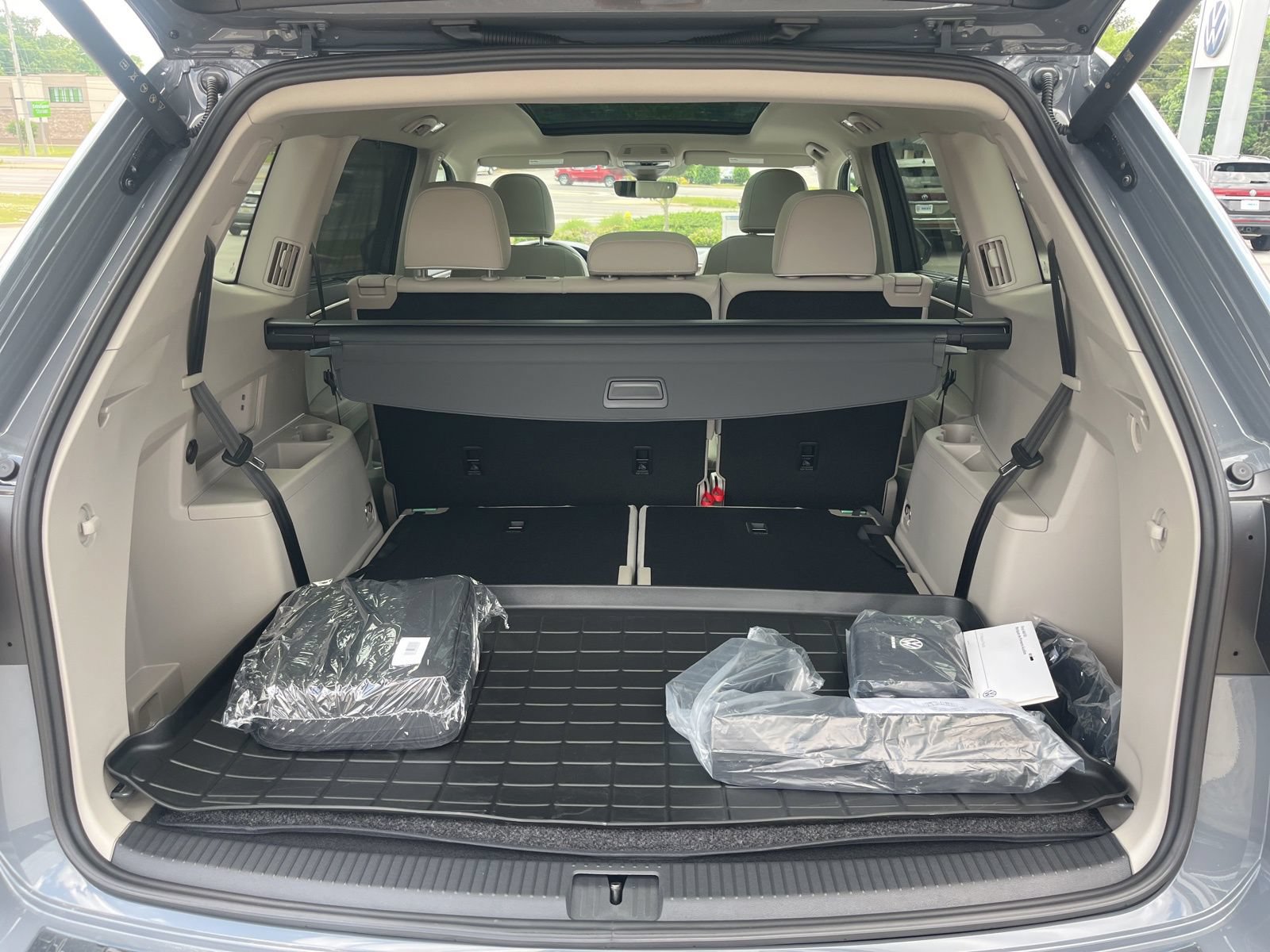 New 2026 Volkswagen Atlas SEL Premium R-Line AWD/4WD image 30
