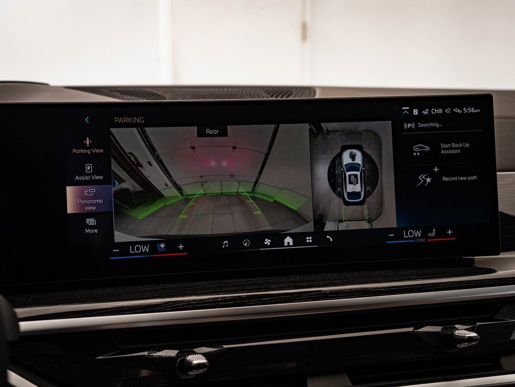 New 2026 BMW X6 xDrive40i w/ Climate Comfort Package image 37