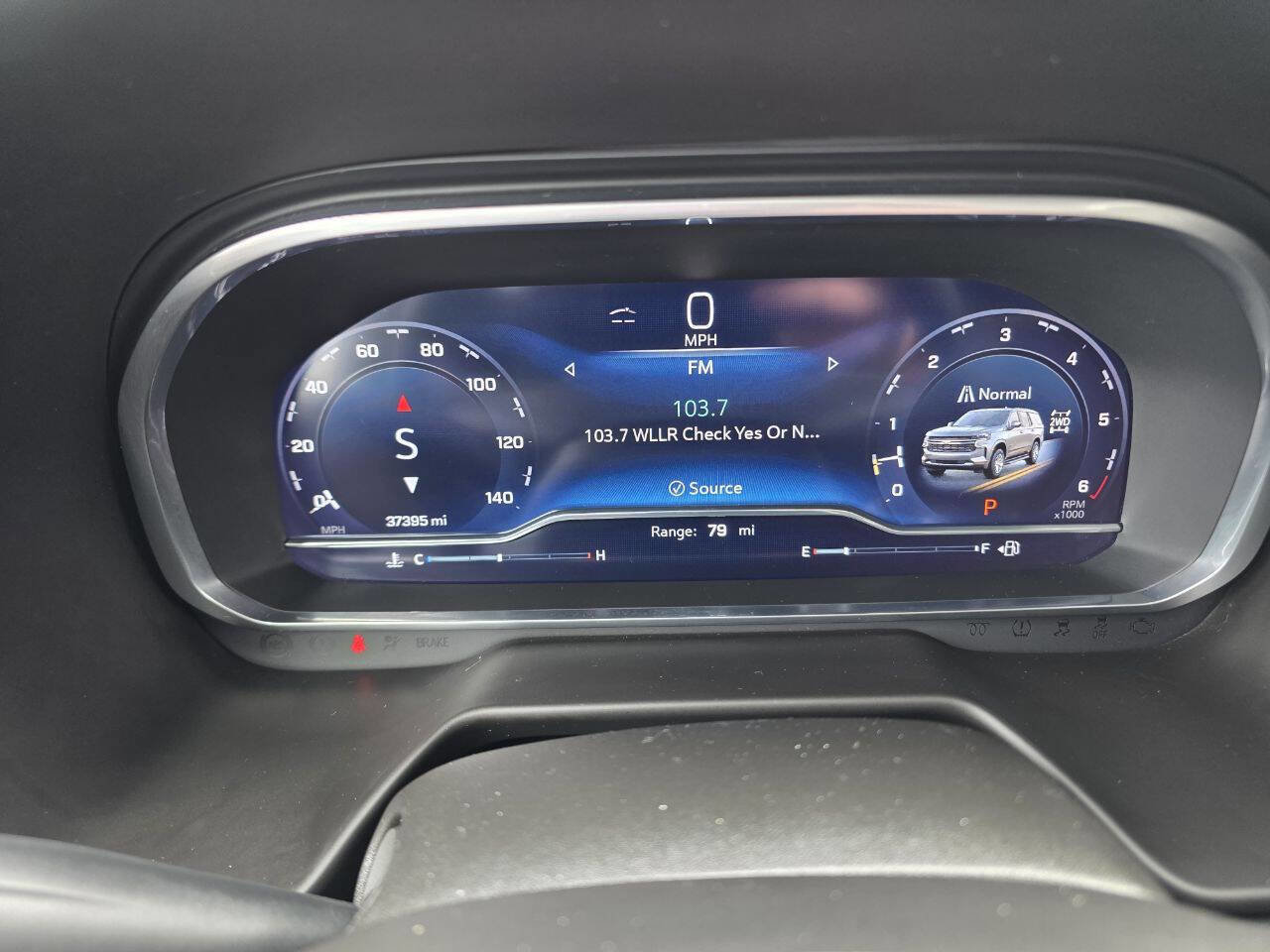 Used 2023 Chevrolet Suburban RST w/ Luxury Package AWD/4WD image 15