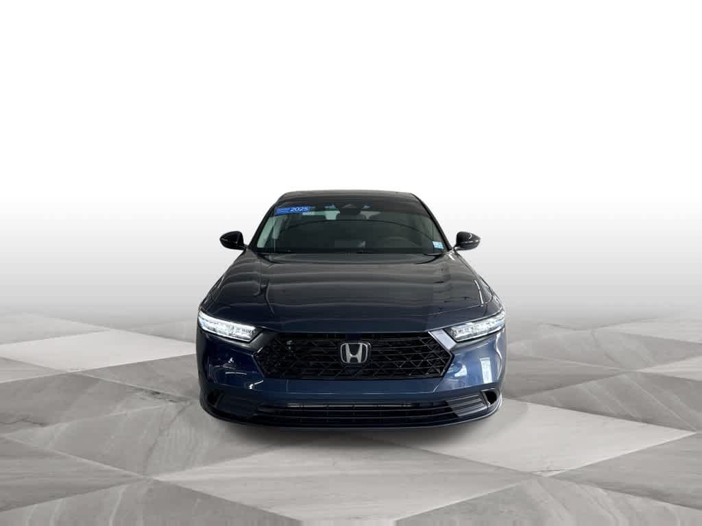 Used 2025 Honda Accord SE image 3
