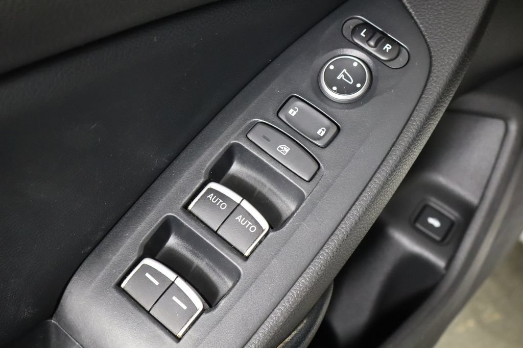 Used 2018 Honda Accord Sport image 18