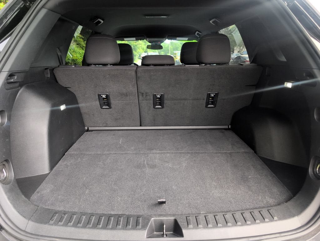 Used 2025 Chevrolet Equinox LT FWD image 5