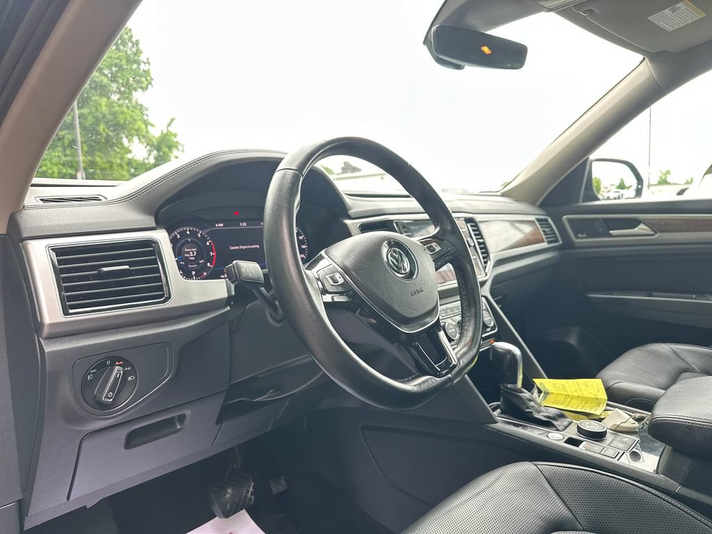Used 2018 Volkswagen Atlas SEL Premium AWD/4WD image 11