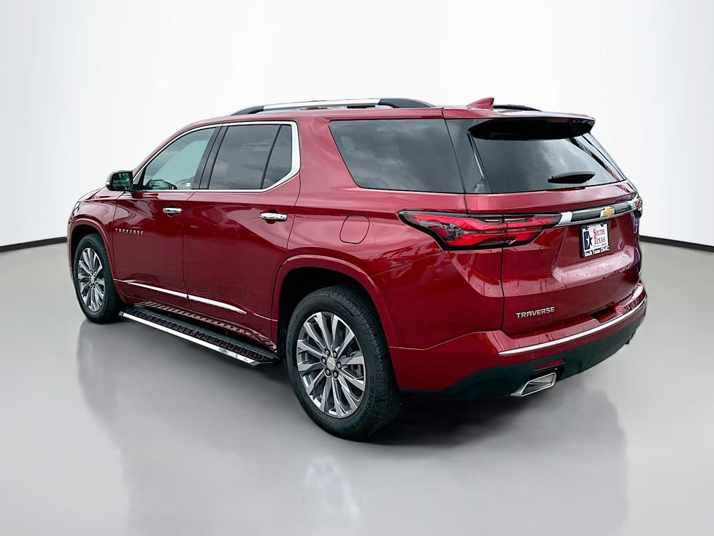 Used 2023 Chevrolet Traverse Premier w/ LPO, Floor Liner Package FWD image 5