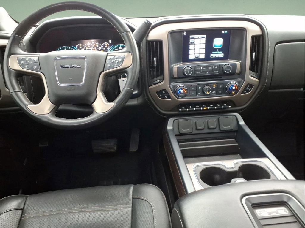 Used 2017 GMC Sierra 1500 Denali w/ Denali Ultimate Package AWD/4WD image 9