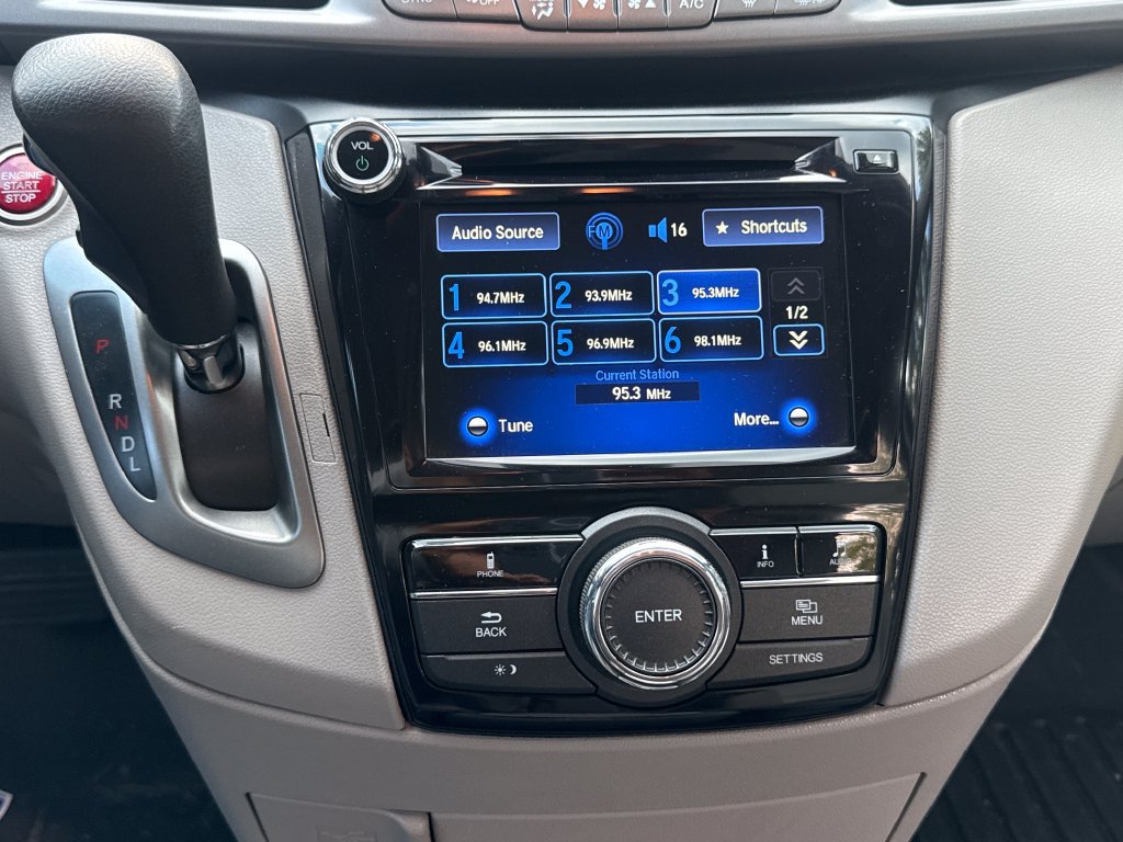 Used 2015 Honda Odyssey EX-L image 24