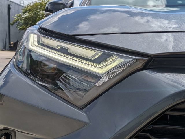 Used 2024 Toyota RAV4 XSE AWD/4WD image 10