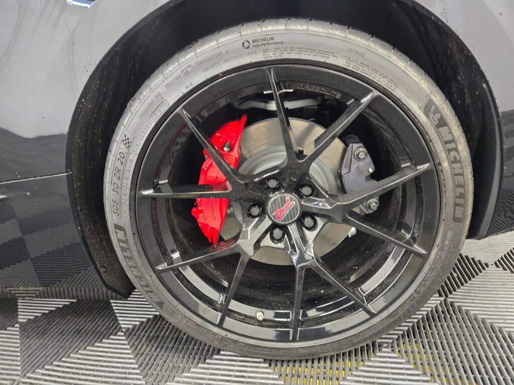 Used 2024 Chevrolet Corvette Stingray image 23