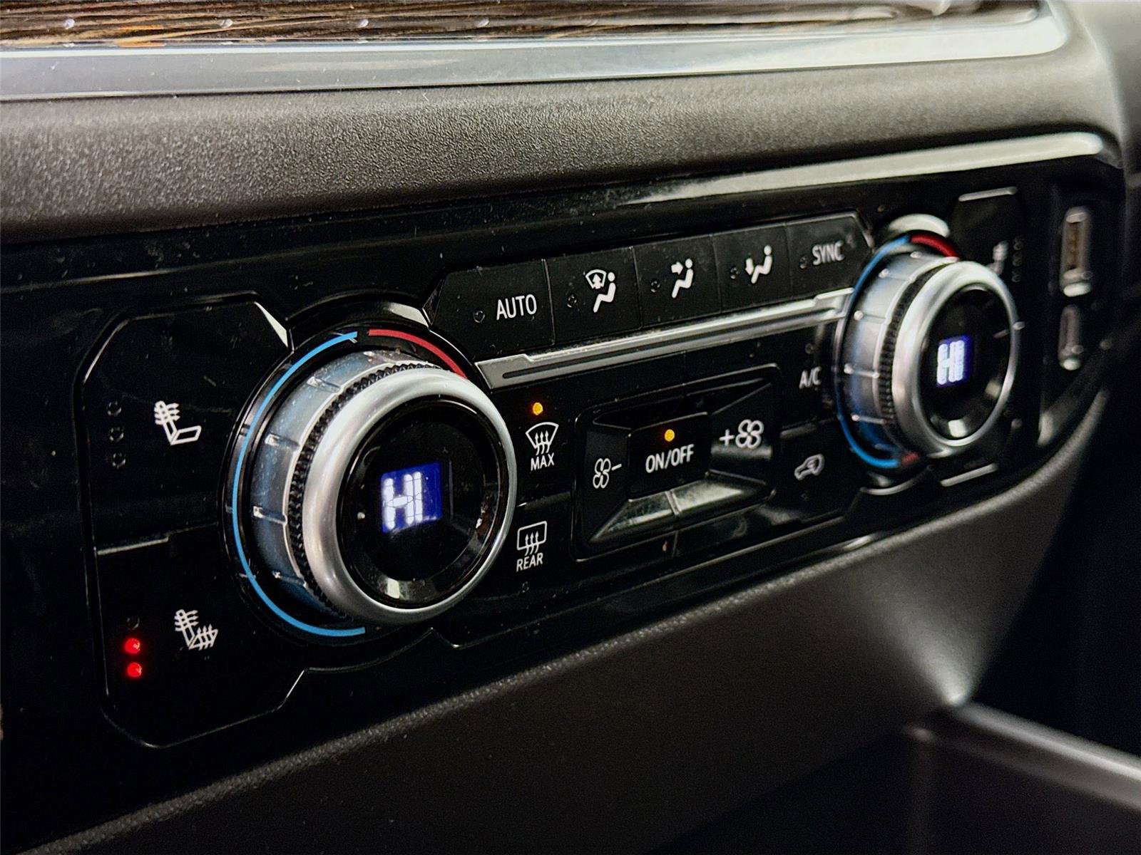 Certified 2025 GMC Sierra 1500 Elevation image 16