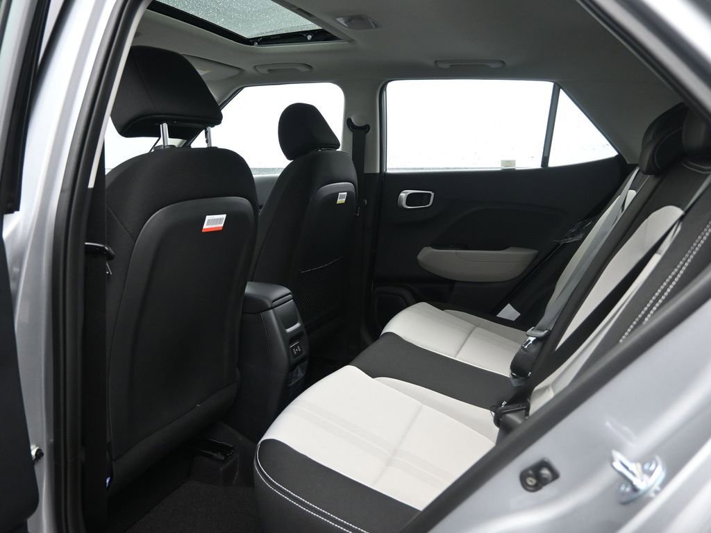 New 2026 Hyundai Venue SEL FWD image 25