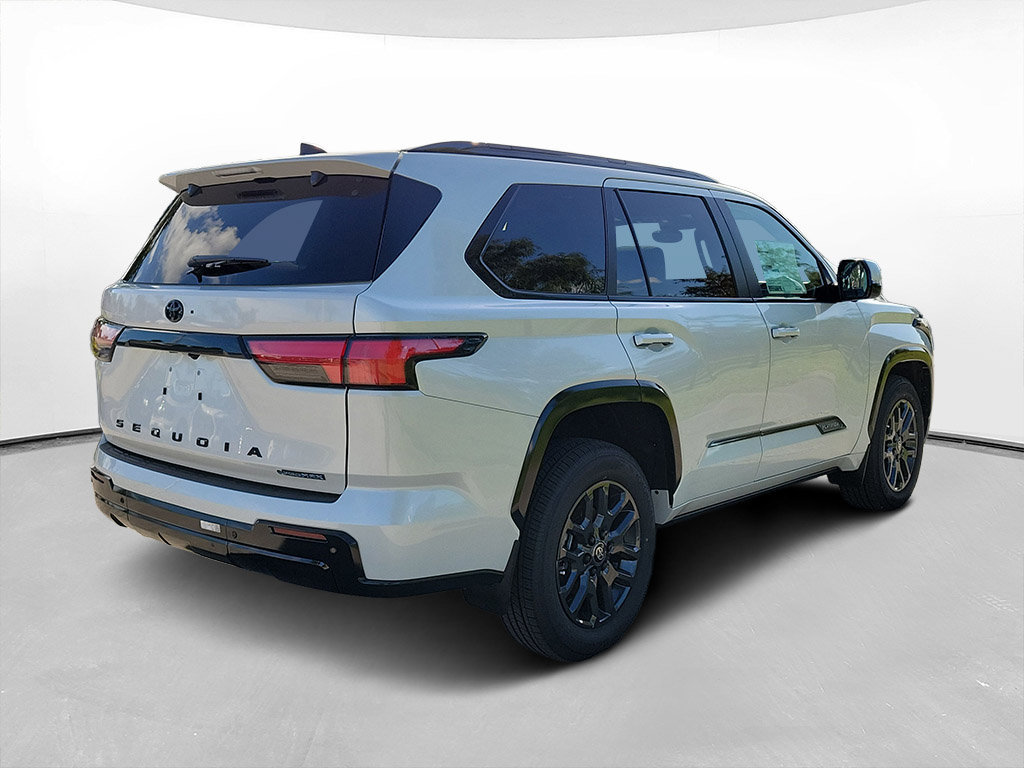 New 2026 Toyota Sequoia Platinum AWD/4WD image 4