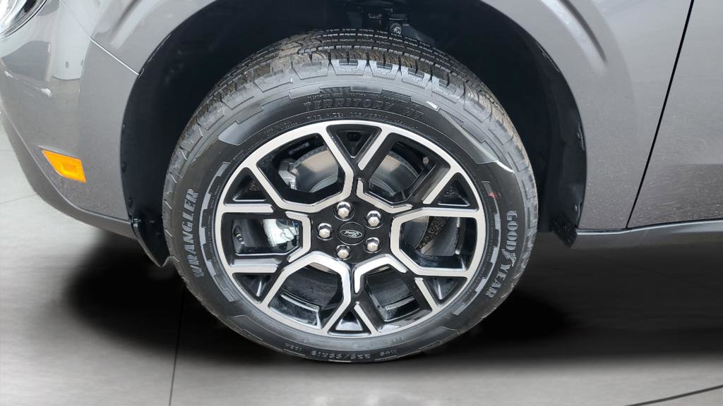 New 2026 Ford Maverick Lariat w/ 4K Tow Package image 15