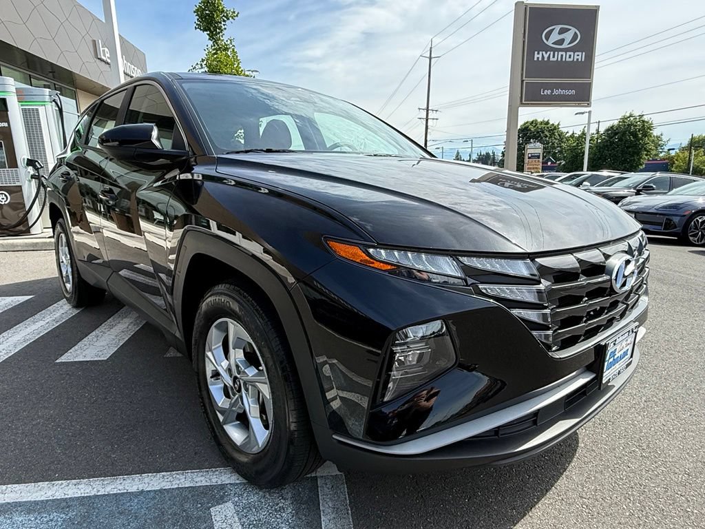 Used 2023 Hyundai Tucson SE AWD/4WD image 7