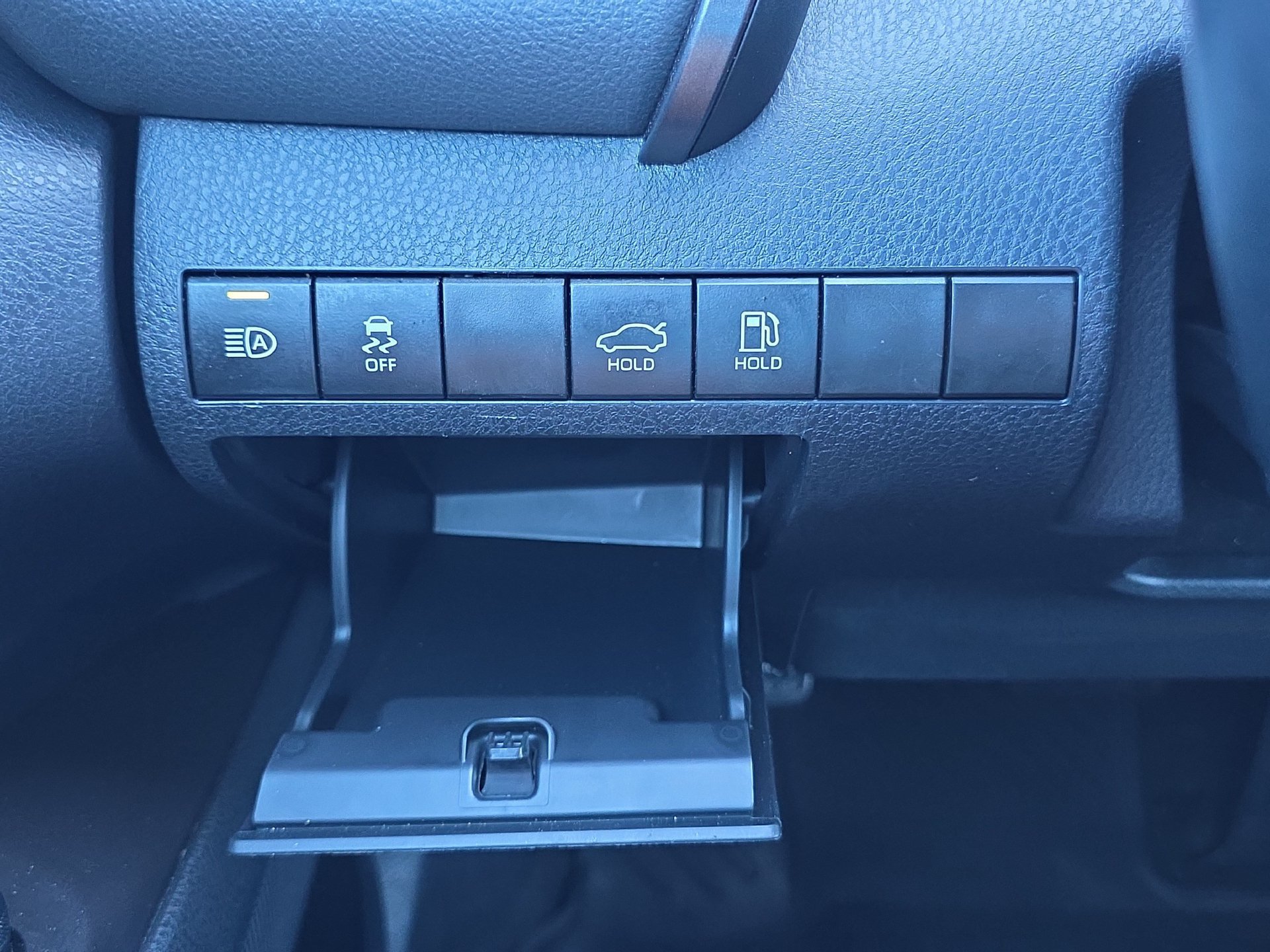 Used 2023 Toyota Camry SE w/ Convenience Package FWD image 26