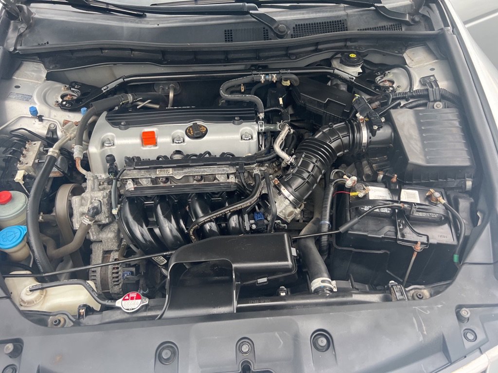 Used 2011 Honda Accord EX image 48