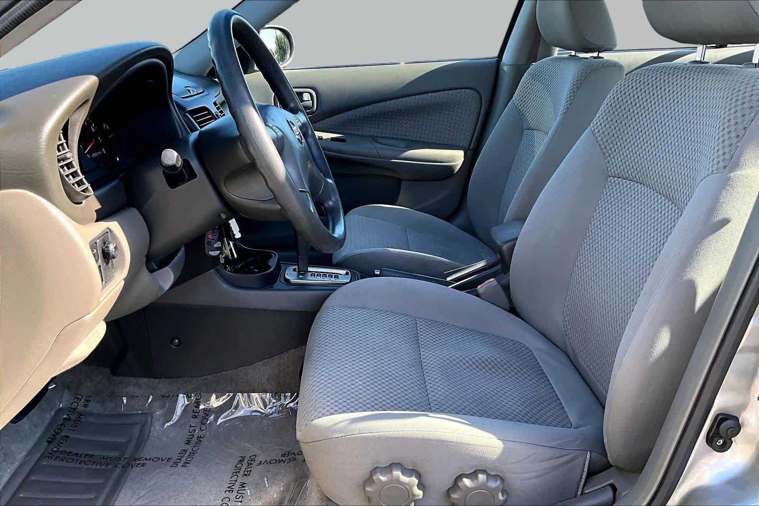 Used 2004 Nissan Sentra S FWD image 7