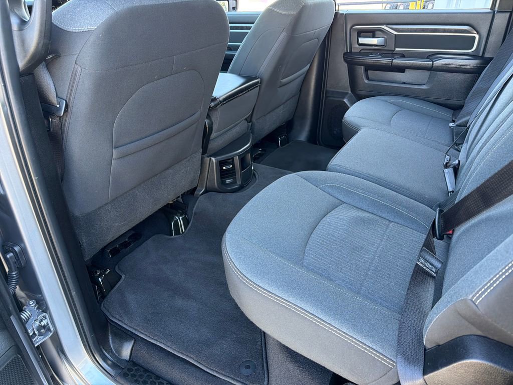 Used 2024 RAM 2500 Big Horn w/ Night Edition image 32