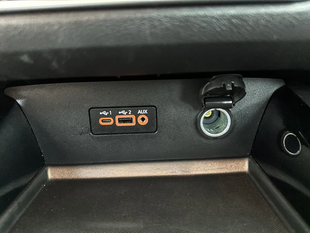 Used 2024 Nissan Altima 2.5 SV FWD image 31