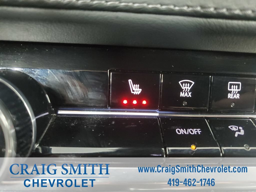 Used 2025 Chevrolet Equinox LT FWD image 26