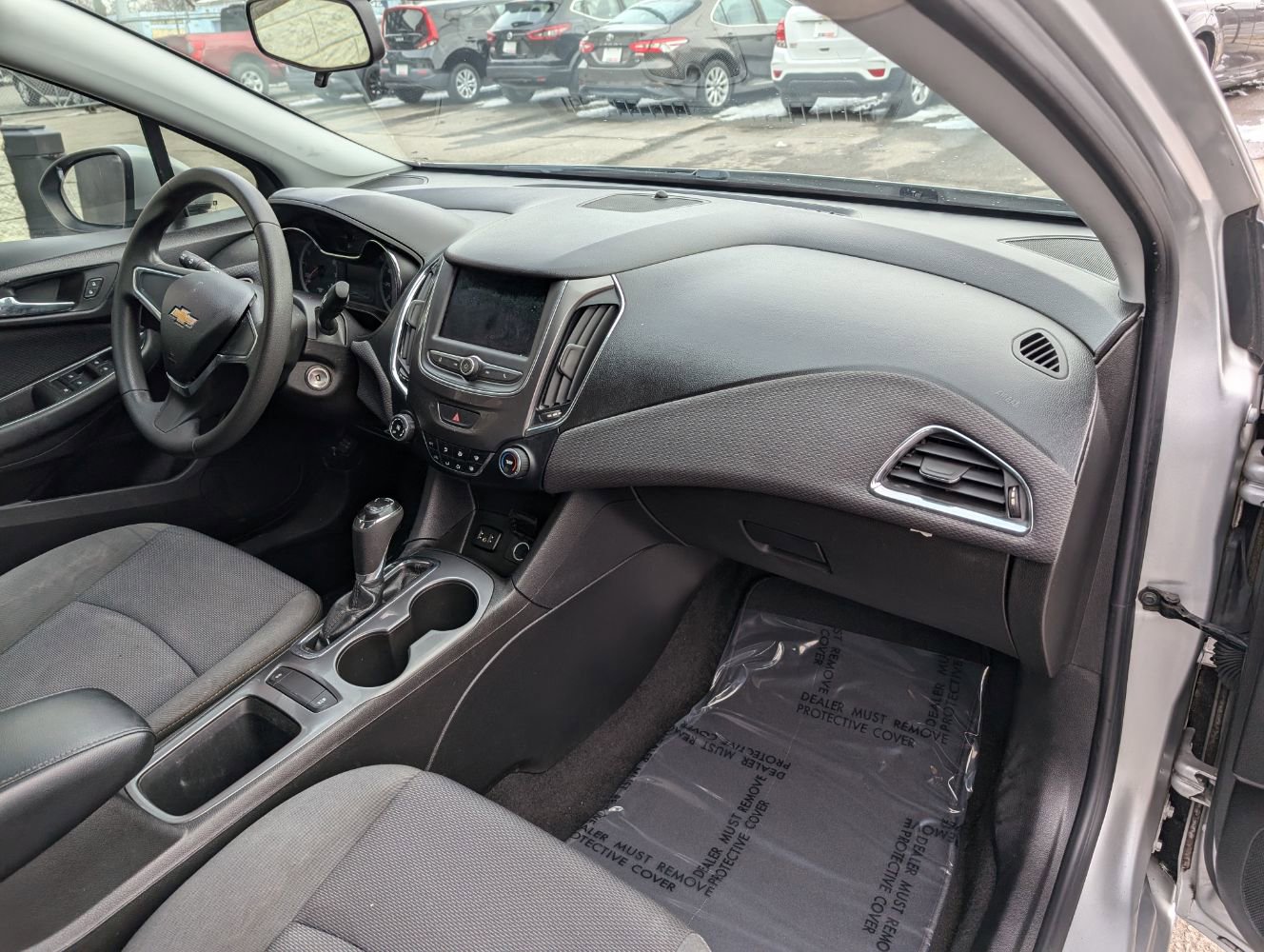 Used 2019 Chevrolet Cruze LS image 13