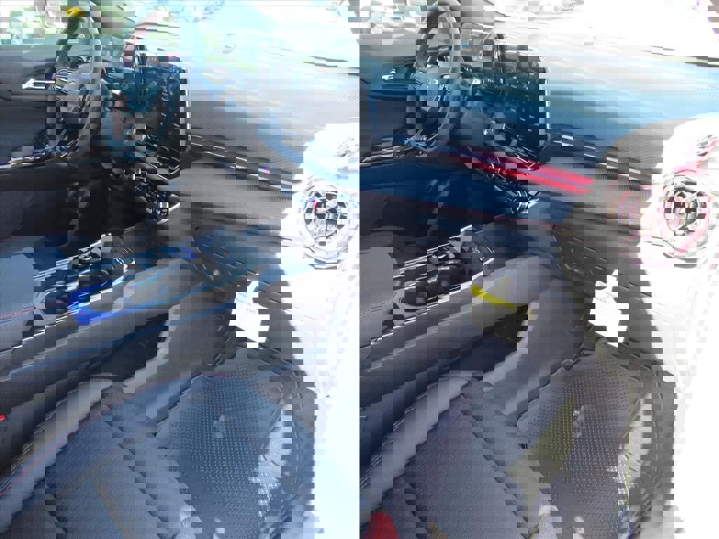 New 2026 Chevrolet Equinox RS w/ Convenience Package III image 10