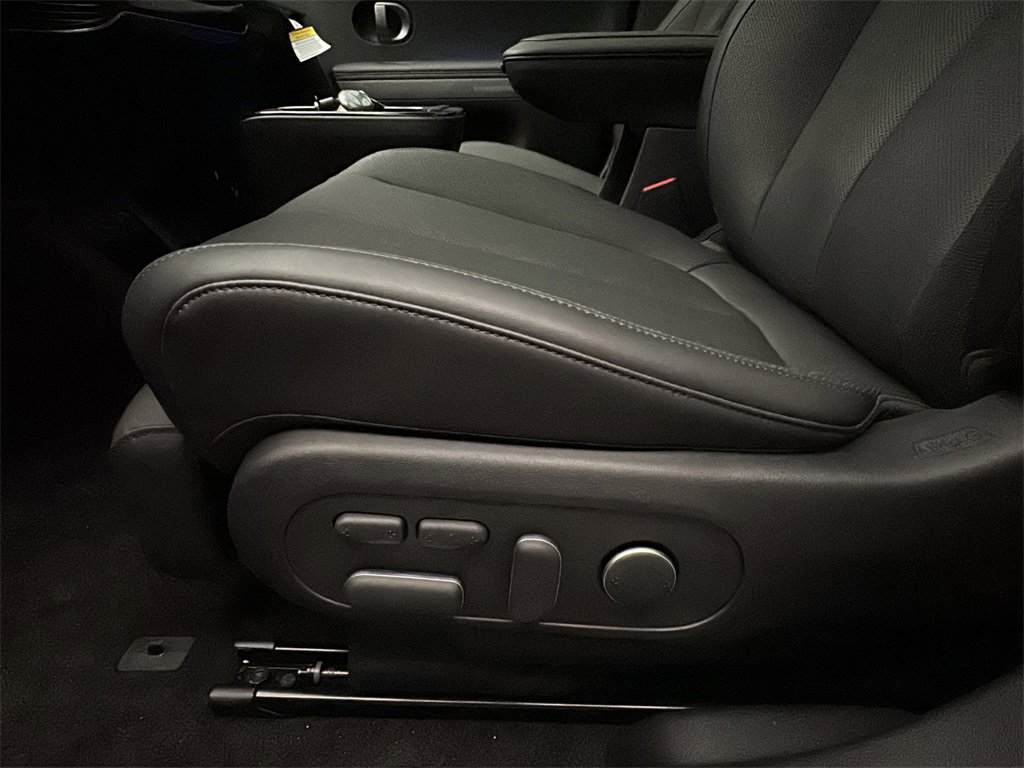 New 2026 Hyundai Ioniq 5 Limited image 10
