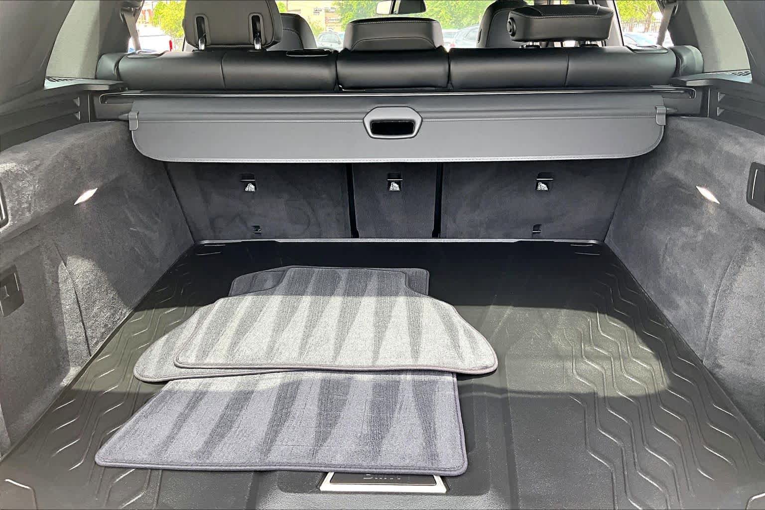 Used 2026 BMW X5 xDrive40i w/ M Sport Package AWD/4WD image 34