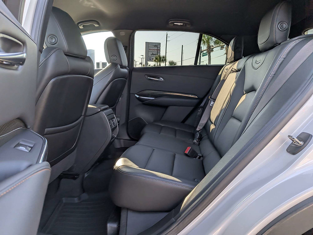 Used 2021 Cadillac XT4 Sport w/ Cold Weather Package FWD image 14