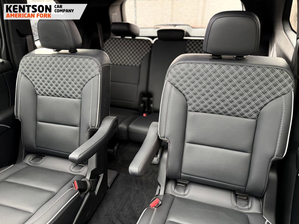 Used 2024 GMC Acadia Denali w/ Super Cruise Package image 38