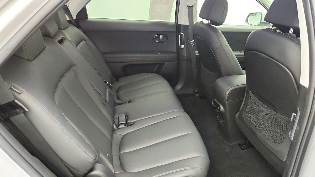 Used 2025 Hyundai Ioniq 5 SEL RWD image 22