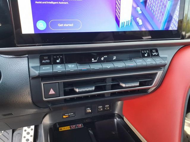 Used 2025 Toyota Camry XSE FWD image 26