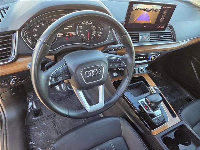 Used 2023 Audi Q5 2.0T Premium w/ Convenience Package image 11