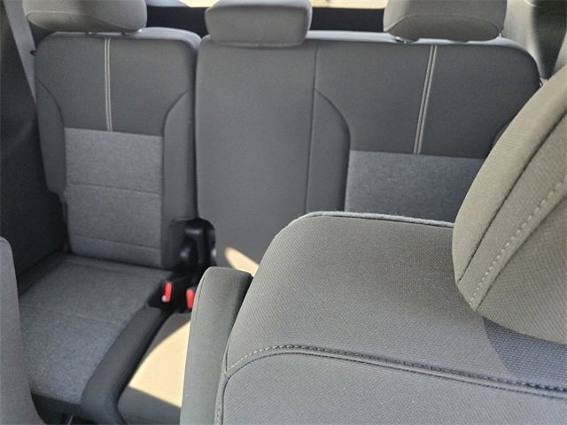 New 2026 GMC Acadia Elevation image 9