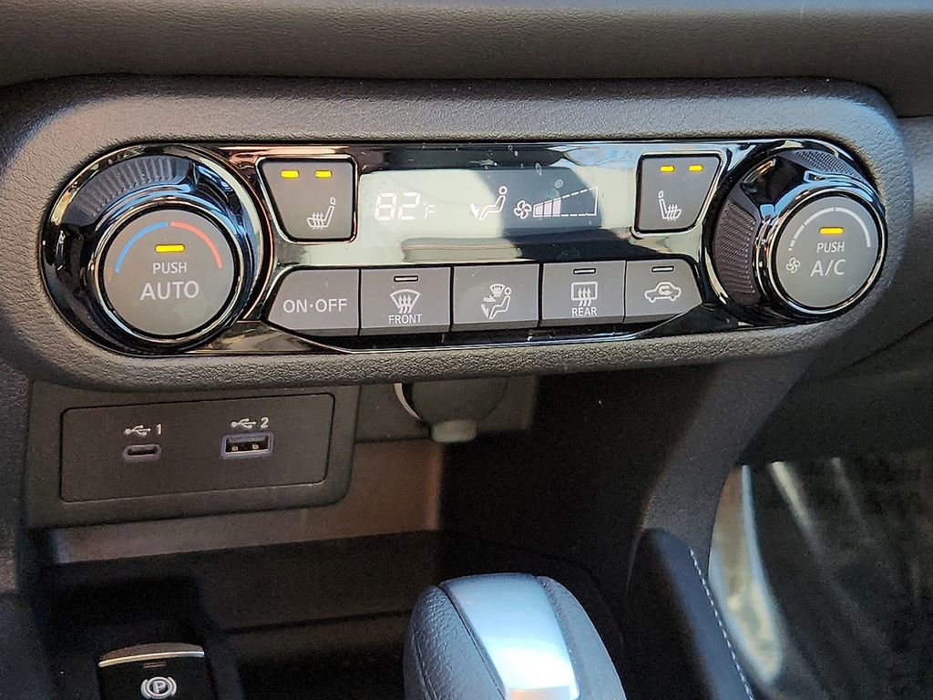 Certified 2024 Nissan Kicks SR w/ SR Premium Package image 16