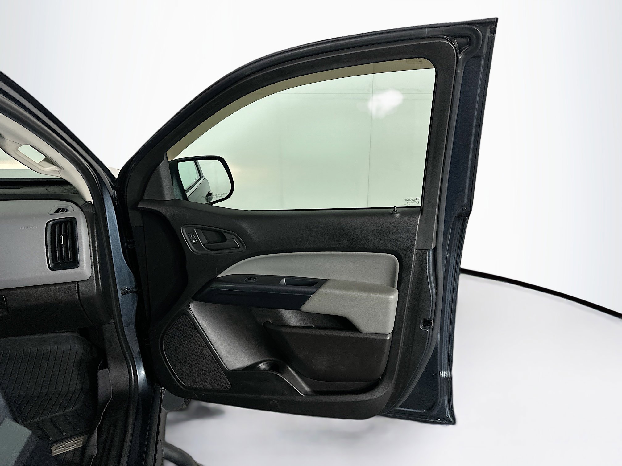 Used 2019 Chevrolet Colorado W/T w/ WT Convenience Package image 29