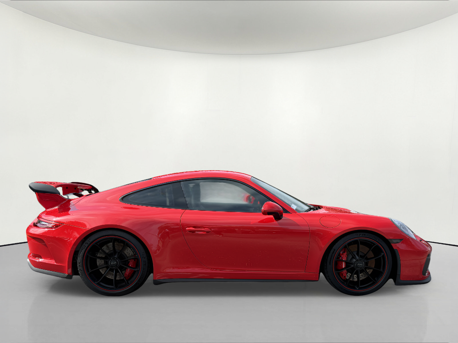 Certified 2018 Porsche 911 GT3 RWD image 5