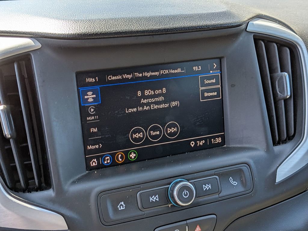 Used 2024 GMC Terrain SLE FWD image 20