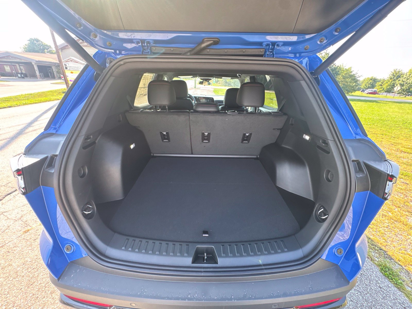 New 2027 Chevrolet Equinox RS AWD/4WD image 26