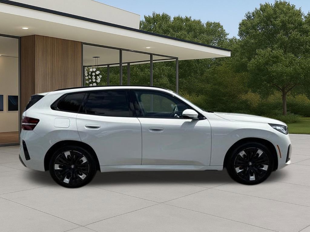 Used 2025 BMW X3 xDrive30i w/ M Sport Package AWD/4WD image 7