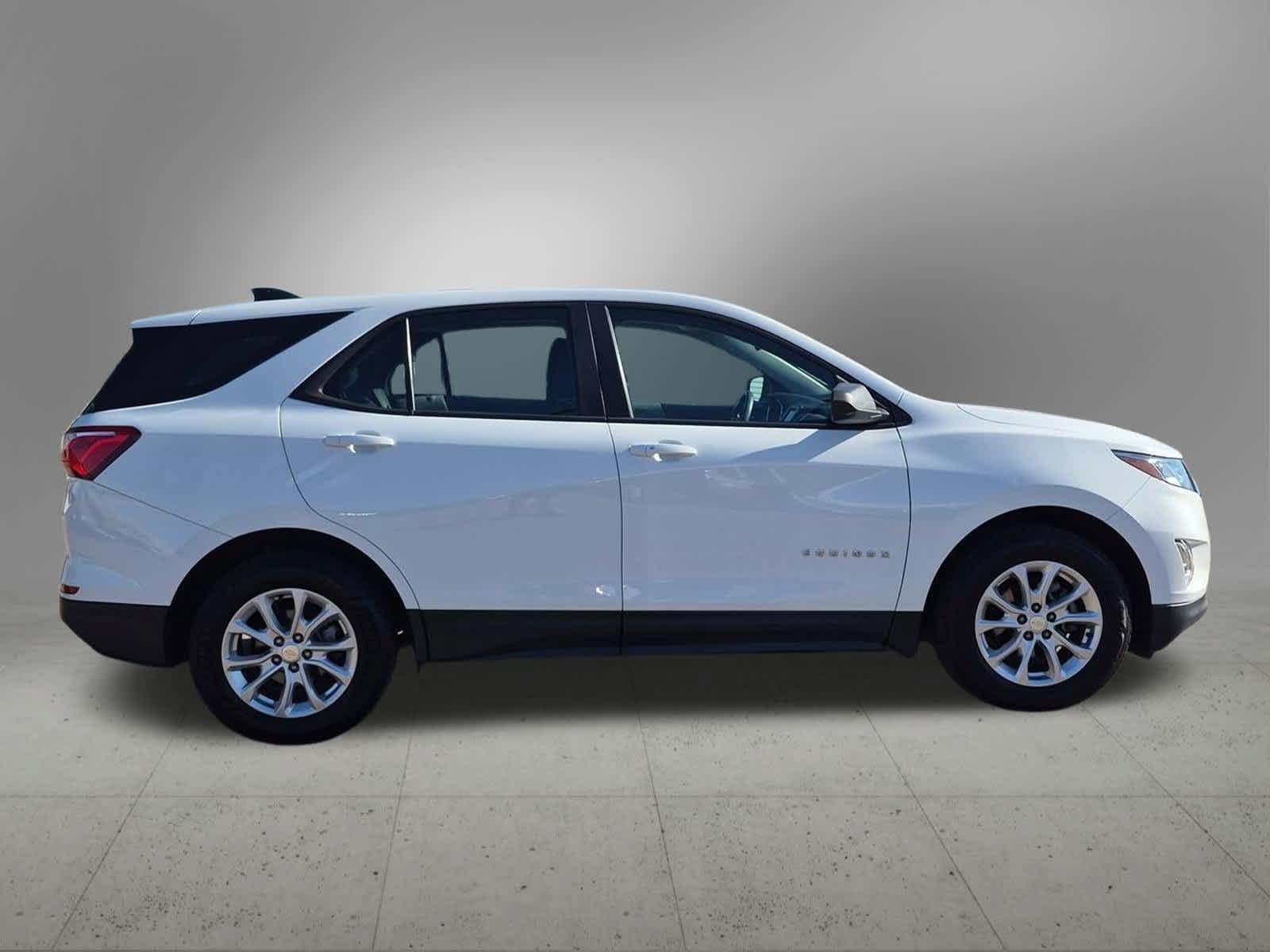 Used 2020 Chevrolet Equinox LS FWD image 7