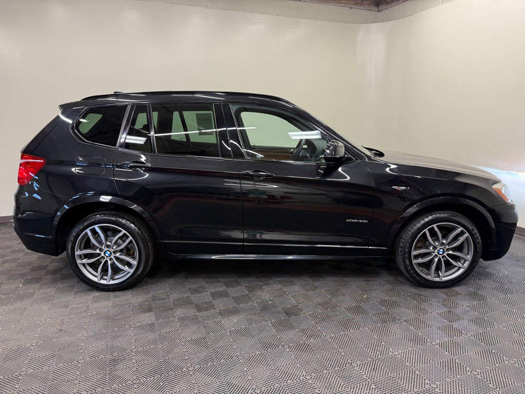 Used 2017 BMW X3 xDrive35i w/ Technology Package AWD/4WD image 10