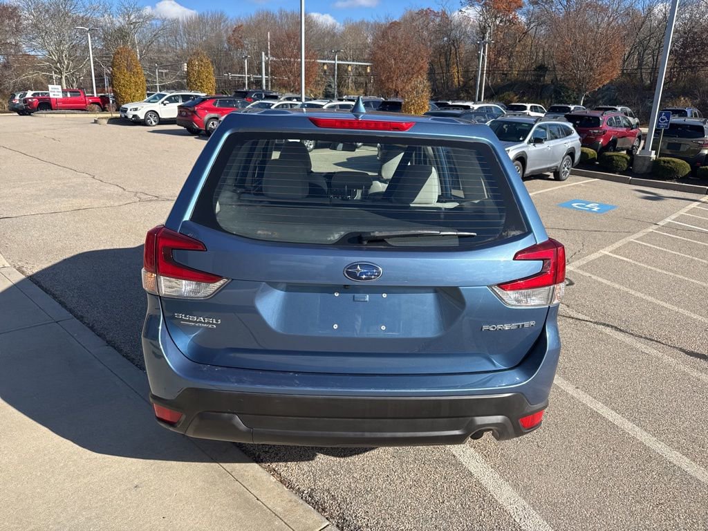 Used 2021 Subaru Forester Base image 3