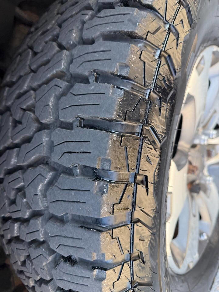 Used 2014 Ford F150 FX4 w/ Equipment Group 402A Luxury image 14